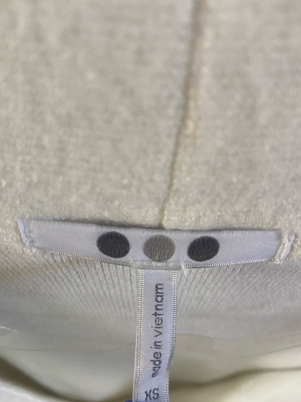 Cream Wrap Front Long Sleeve Top, size XS, Three Dot brand - Picture 4 of 13